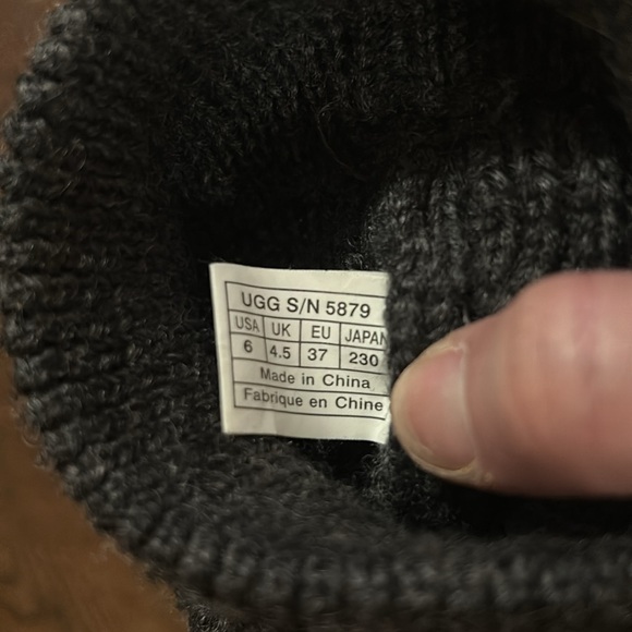 UGG Boots Australia Classic Argyle Knit Shoes Gray - Picture 5 of 5